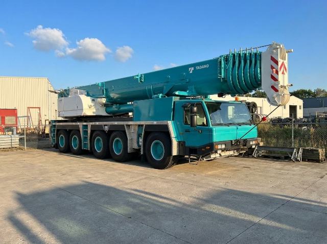Tadano Faun ATF 220G-5 2010